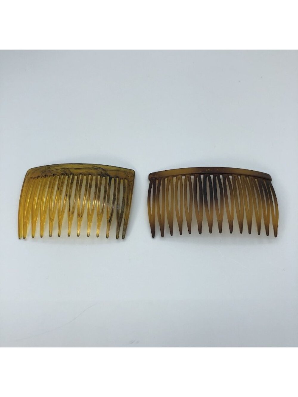 Vintage faux tortoise hais combs lucite plastic Scunci